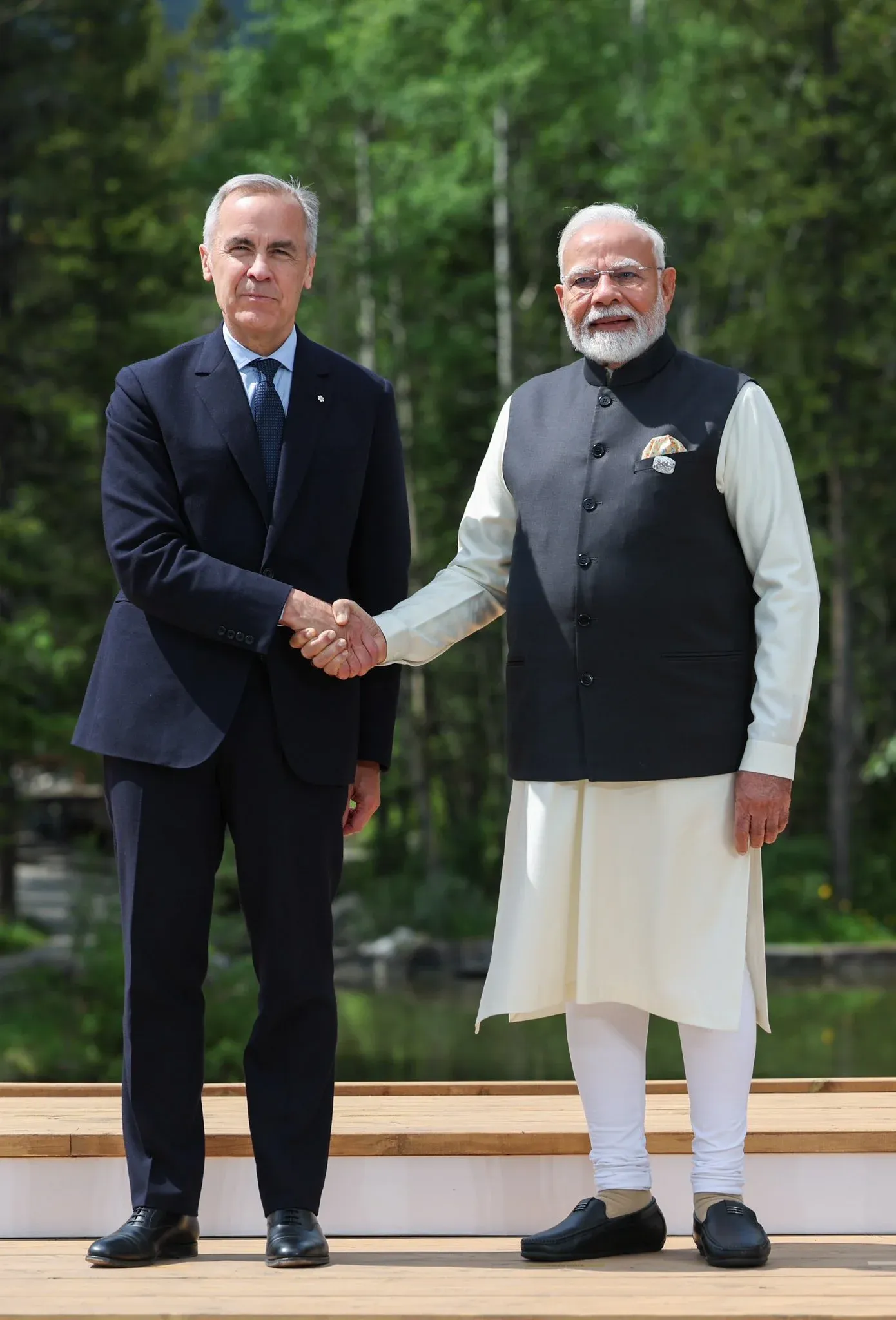 Did Canadian PM Mark Carney Extend a Warm Welcome to PM Narendra Modi for the G7 Summit?