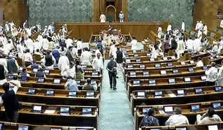 Central Government Summons All MPs for Waqf Bill Discussion Today