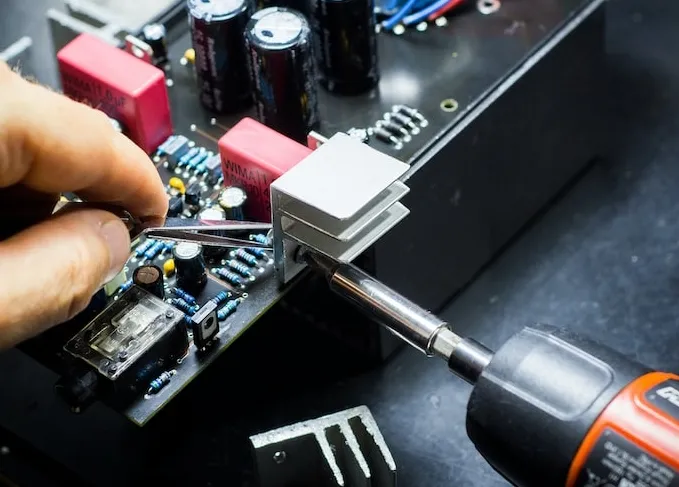 Government Allocates Rs 964 Crore to Electronics Sector via PLI Scheme in H1 2024-25