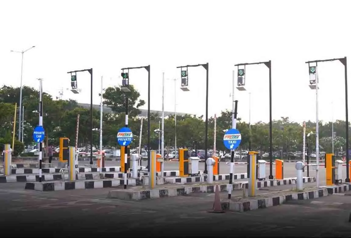 What is the New FASTag-Based Annual Toll Pass for Private Vehicles?