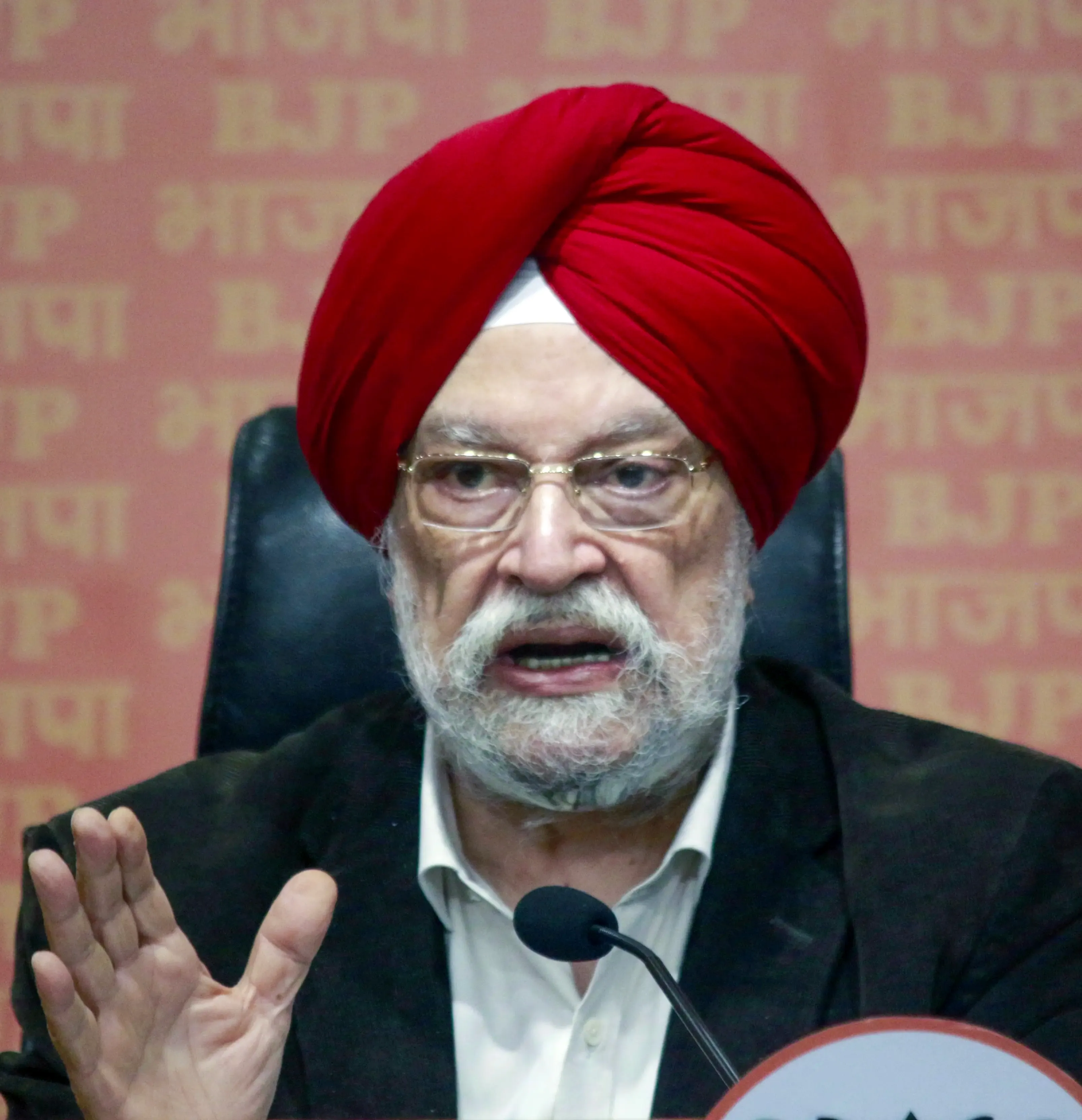 Government Considering Three Refineries of 20 MMTPA Each in Ratnagiri