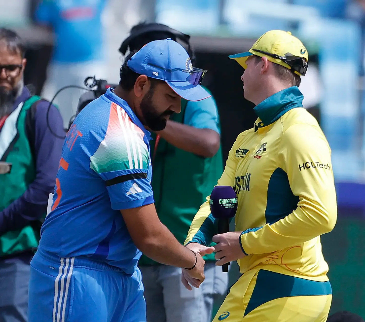 Champions Trophy: Australia chooses to bat first against unchanged India in the opening semi-final