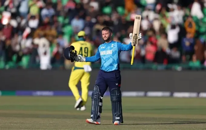 Champions Trophy: Ben Duckett Sets New Benchmark with 165, Leading England to 351/8