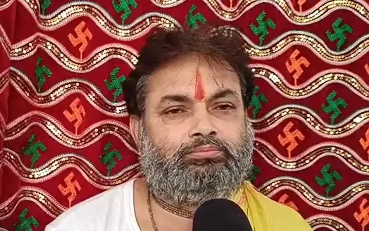 क्या चंद्र ग्रहण के सूतक काल में मंदिरों के कपाट बंद हैं? सावधानियों का पालन करें