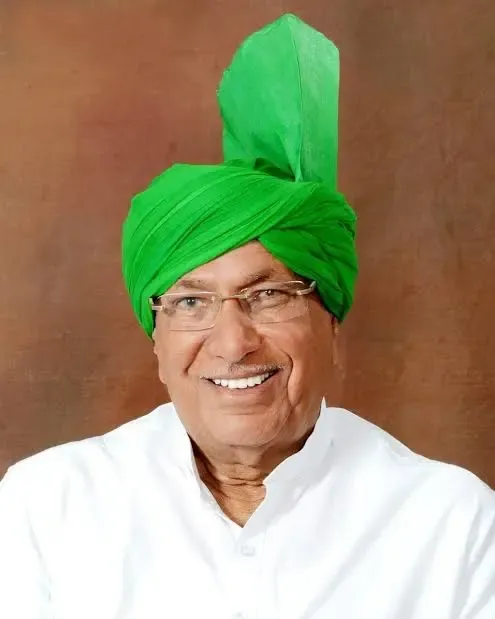 Haryana Governor Remembers Om Prakash Chautala as a Veteran Politician and Visionary Leader