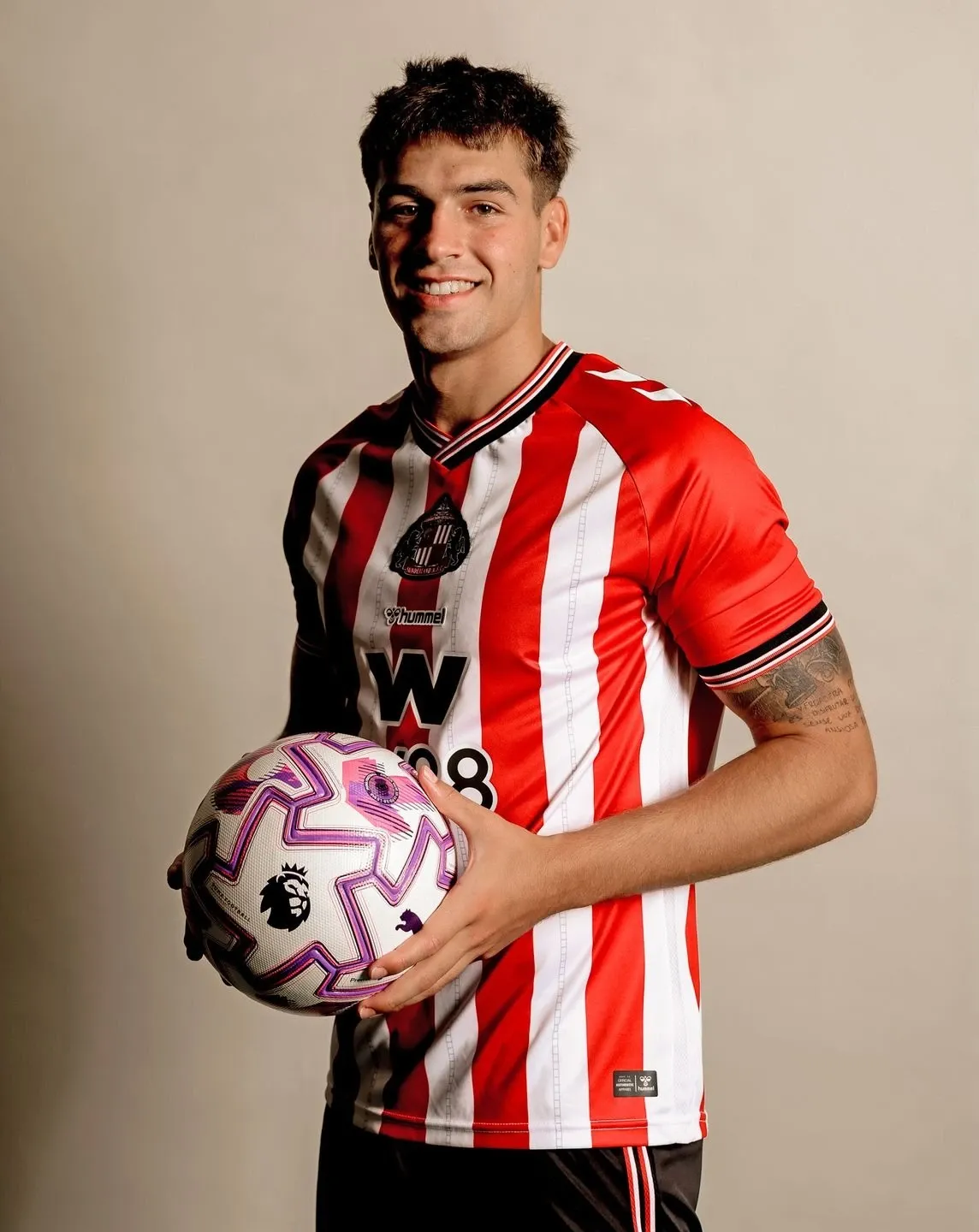 Is Chelsea Striker Marc Guiu Joining Sunderland on Loan?