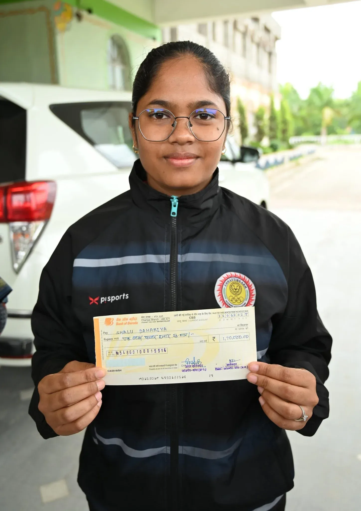 How Did Chhattisgarh CM Support Softball Player Shalu Dahariya for International Event?