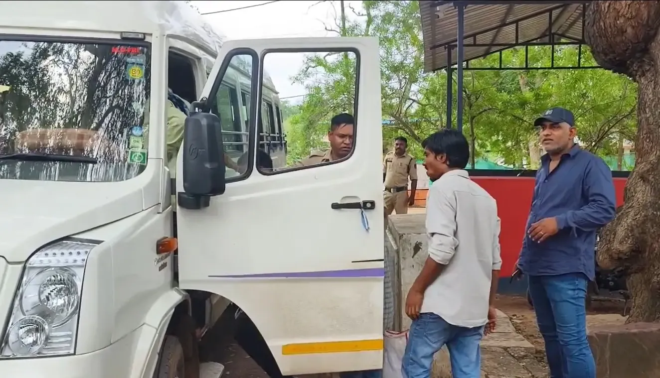 क्या छत्तीसगढ़ में 13 बांग्लादेशी नागरिकों की गिरफ्तारी अवैध घुसपैठ को रोकने में मदद करेगी?