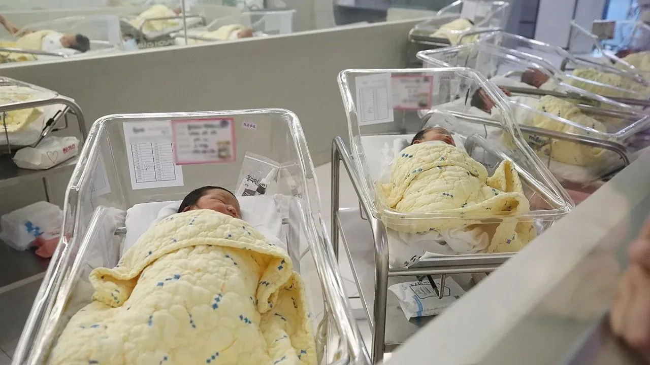 Significant Surge in Childbirths in South Korea: Highest Increase in 14 Years Recorded in September