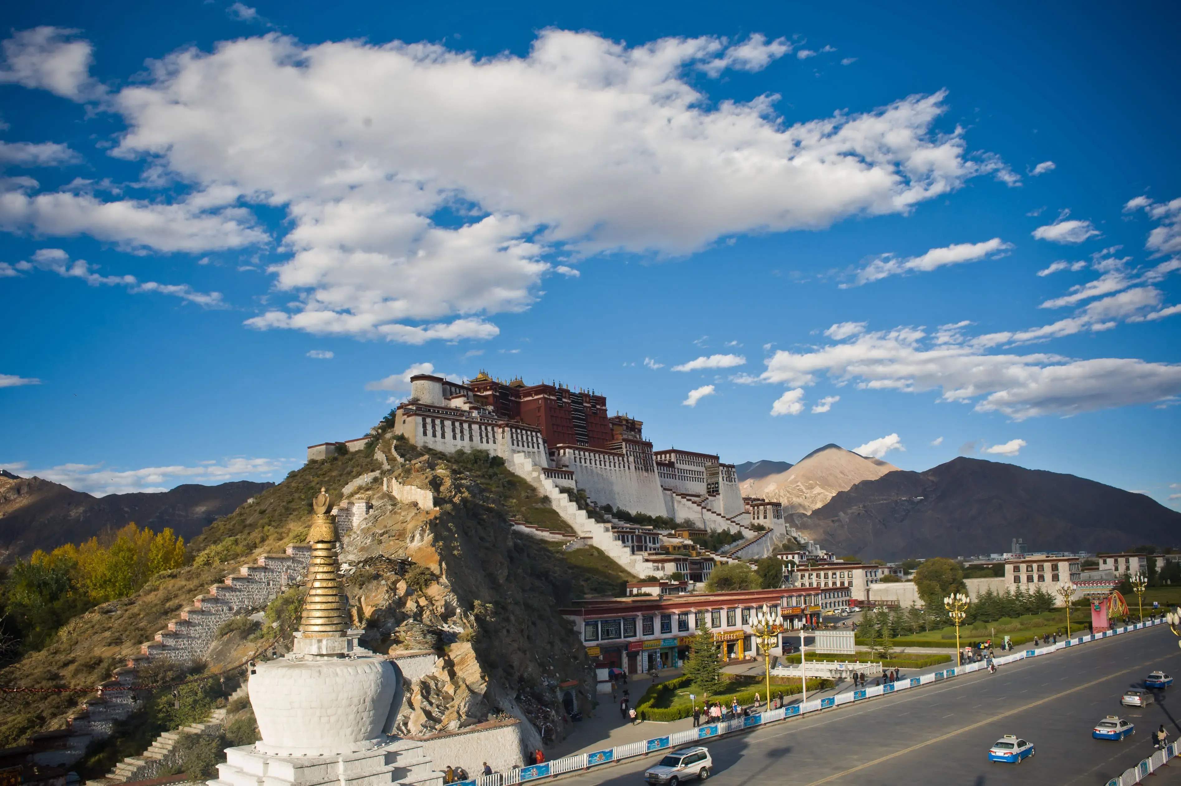 Revealing China's Strategy to Sinicize Tibetan Buddhism