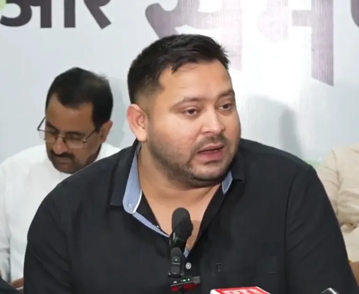 क्या चिराग पासवान भी सरकार का हिस्सा हैं? : तेजस्वी यादव