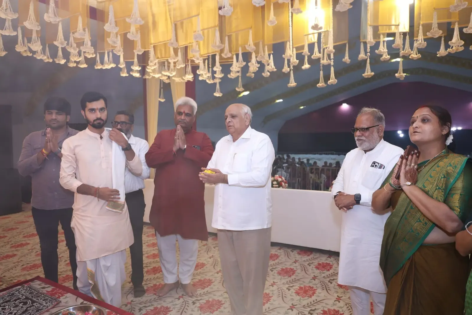 क्या सीएम भूपेंद्र पटेल ने गणपति बप्पा के दर्शन कर भक्तों का उत्साह बढ़ाया?