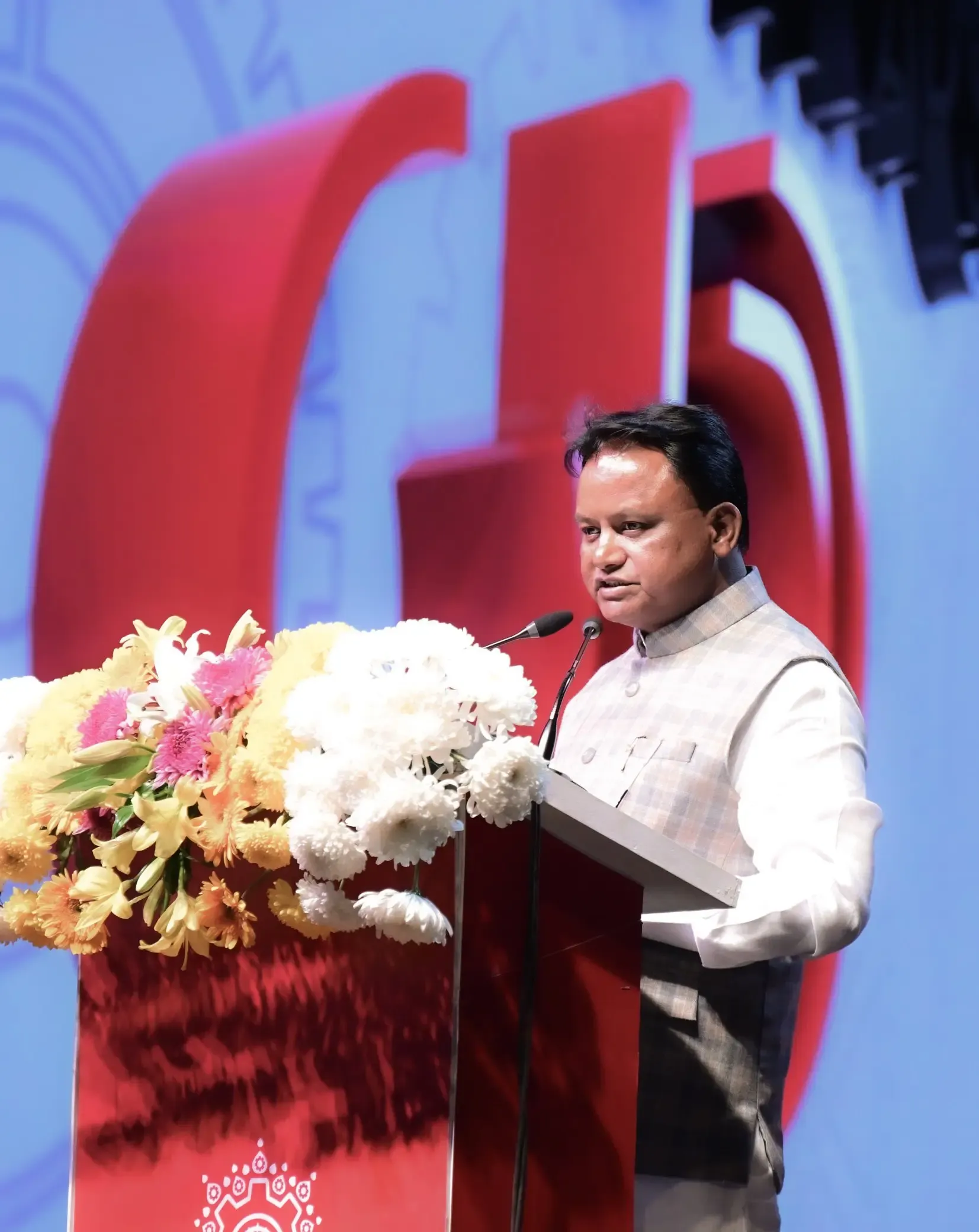 CM Majhi Promises Mechanism for Implementing MoUs from Utkarsh Odisha Conclave