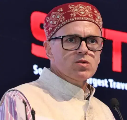 CM Omar Abdullah Expresses Discontent Over L-G's Transfer Orders, Schedules Meeting