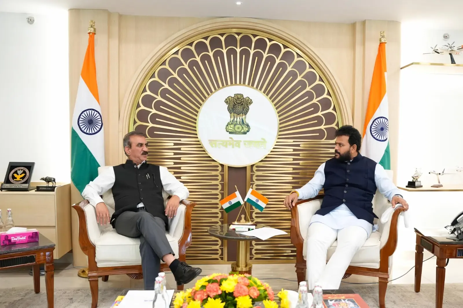 क्या हिमाचल प्रदेश के सीएम सुखविंदर सिंह सुक्खू ने राममोहन नायडू से हवाई संपर्क पर चर्चा की?