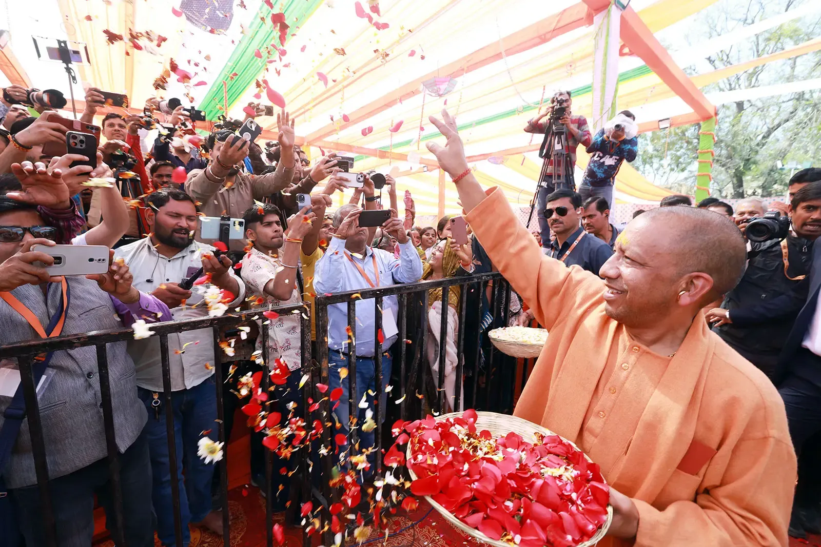CM Yogi Launches 'Rangotsav' in Barsana, Pledges Development for Mathura