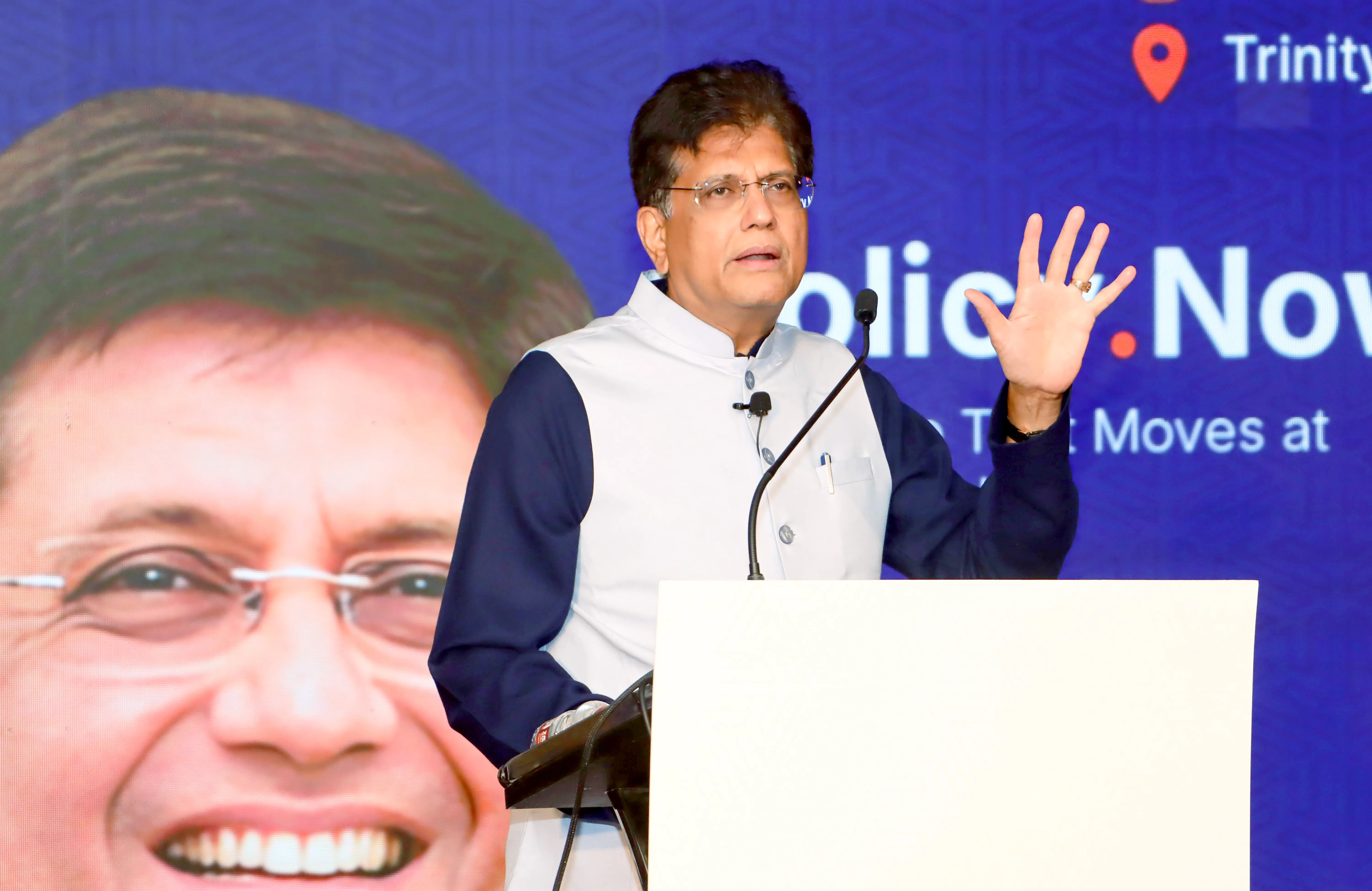What Reforms Did the Commerce Ministry Propose for FTAs and SEZs?