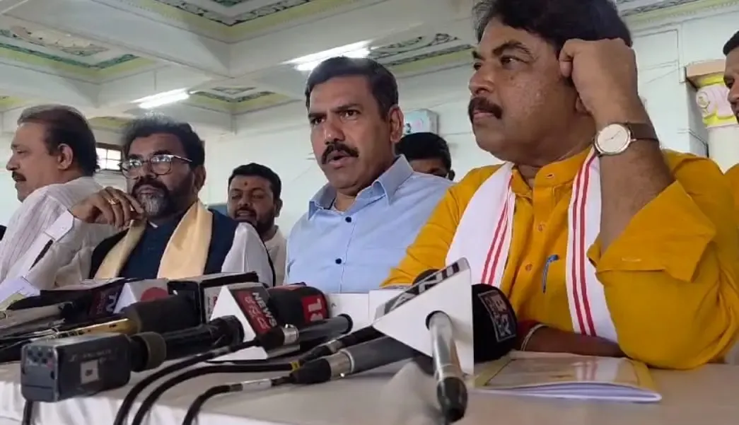 BJP Accuses Congress Govt of Forcing Karnataka Governor to Deliver Deceptive Speech