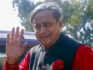 Why is the Congress in Kerala Silent About Tharoor?