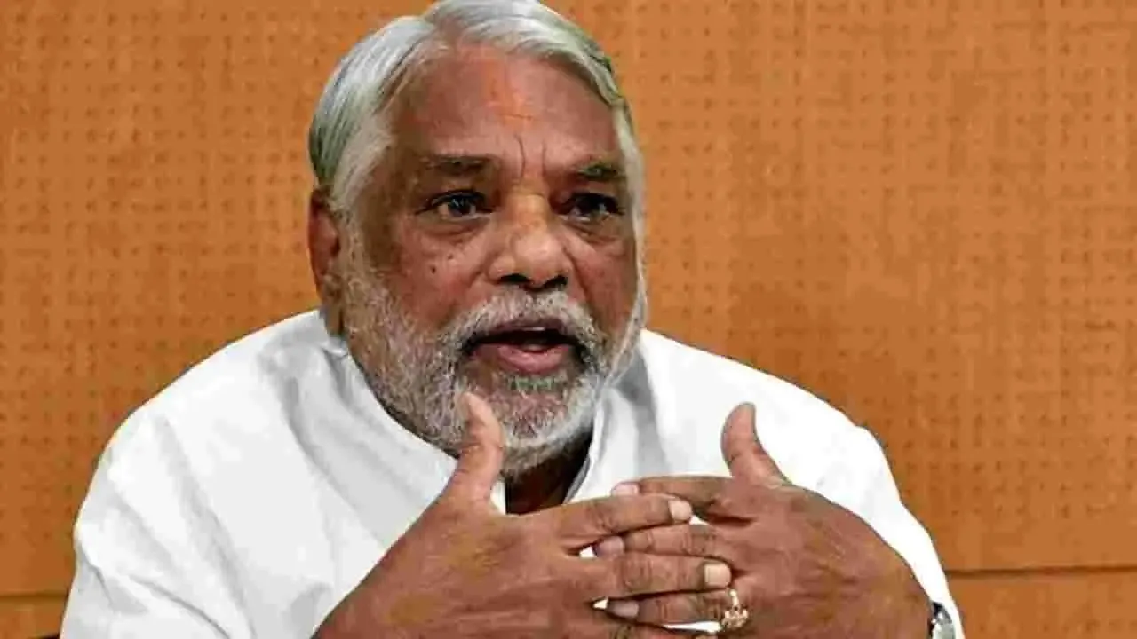 Should the Centre Engage in Peace Talks with Maoists?