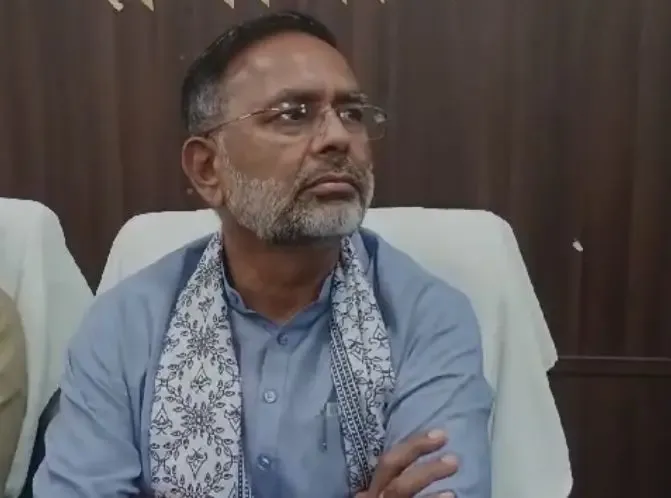 क्या राहुल गांधी की बातों को कांग्रेस पार्टी में महत्व नहीं दिया जा रहा है? : हीरालाल नागर