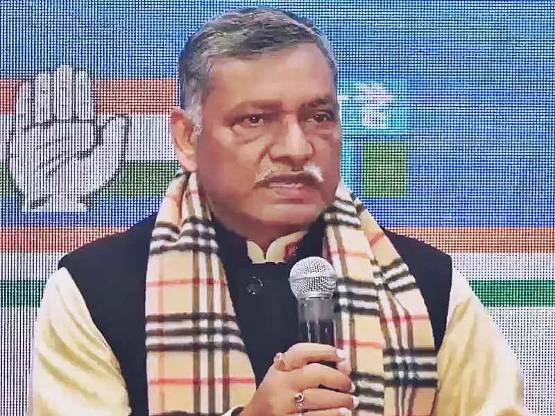 Congress Vows to Host Grand Chhath Mahaparv at Yamuna's Banks if Elected in Delhi