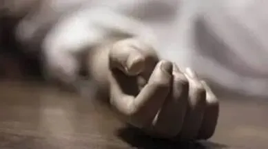 Tragic Incident in Visakhapatnam: Couple Jumps from Third Floor