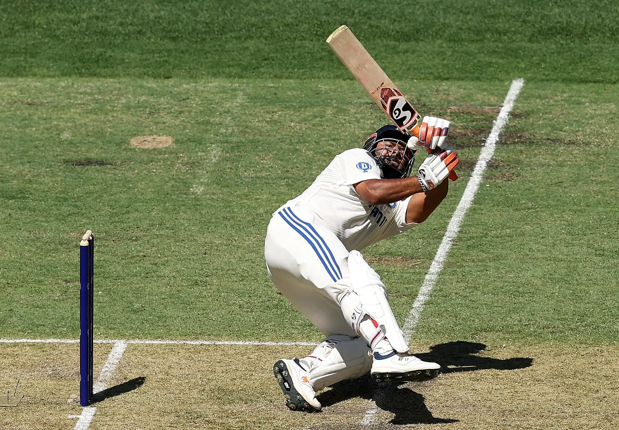 Manjrekar Advocates for Pant's Performance Focus Over Dismissal Style