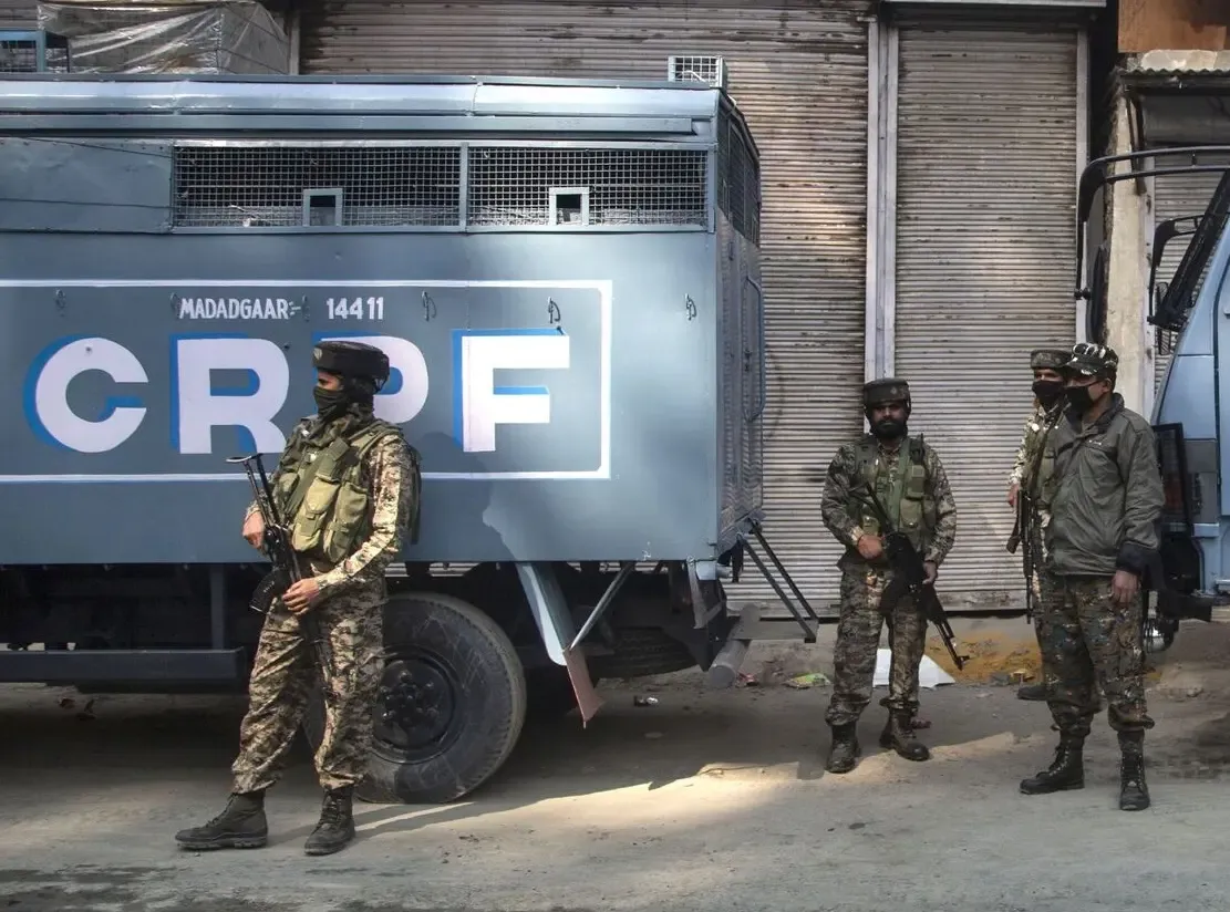 Tragic Discovery: CRPF Head Constable Found Deceased in Kashmir, Investigation Underway