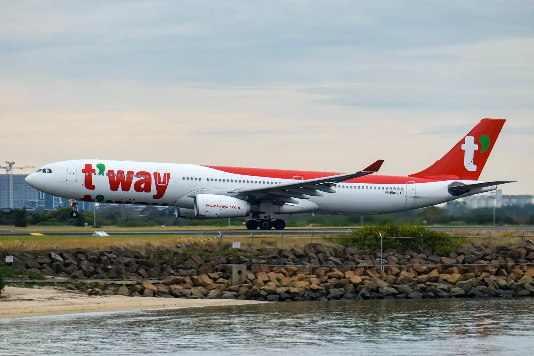 Daemyung Sono Group Pursues T'way Air Acquisition