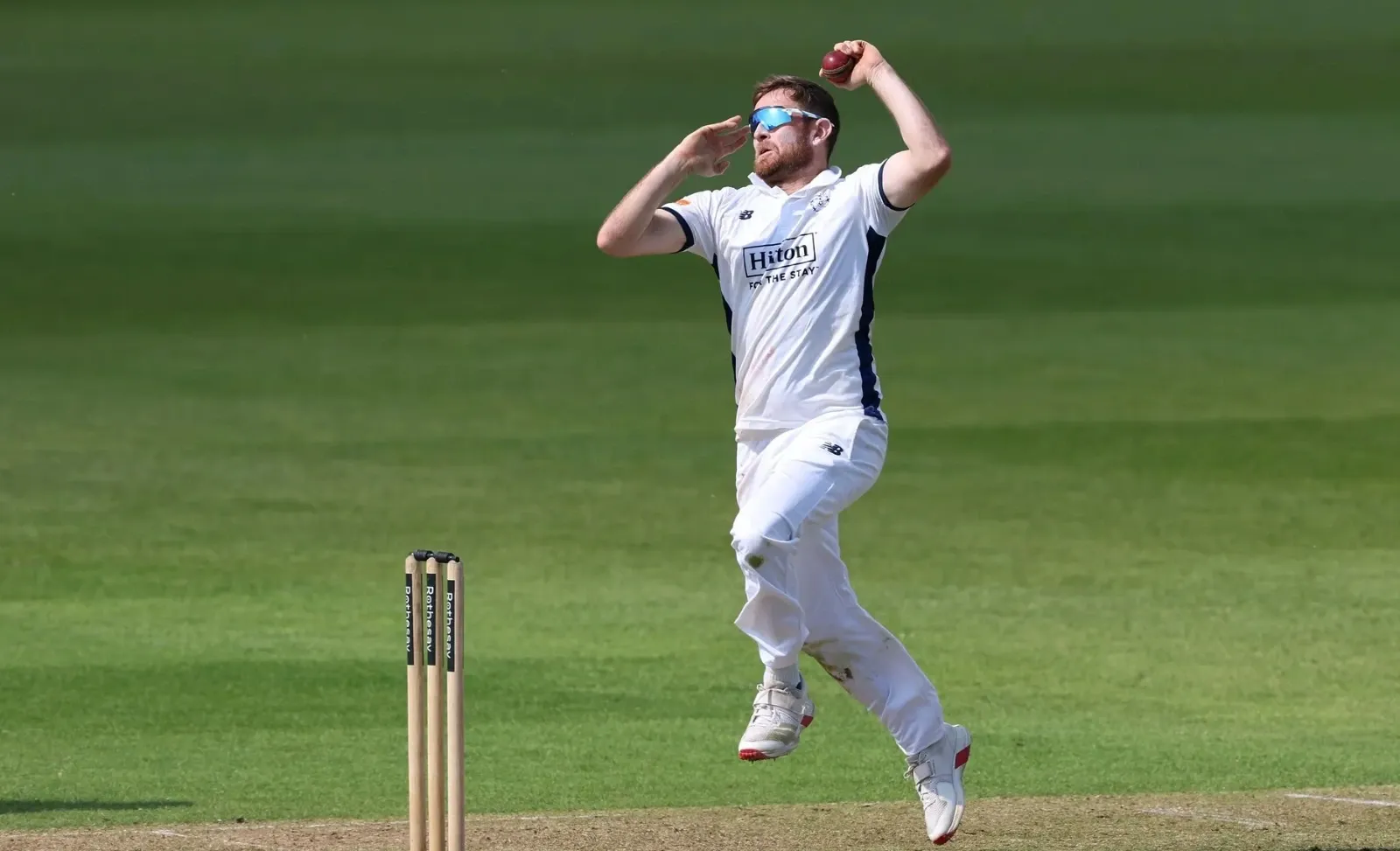 Is Liam Dawson the Right Replacement for Bashir in England's Squad for the 4th Test Against India?