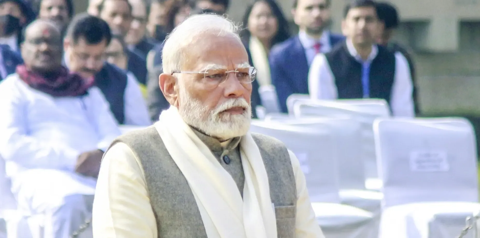 PM Modi Expresses Condolences Over Washington DC Plane Collision