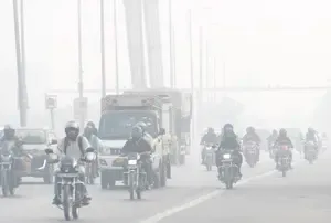 Delhi's Air Quality Deteriorates to 'Very Poor' Despite Recent Rainfall Records