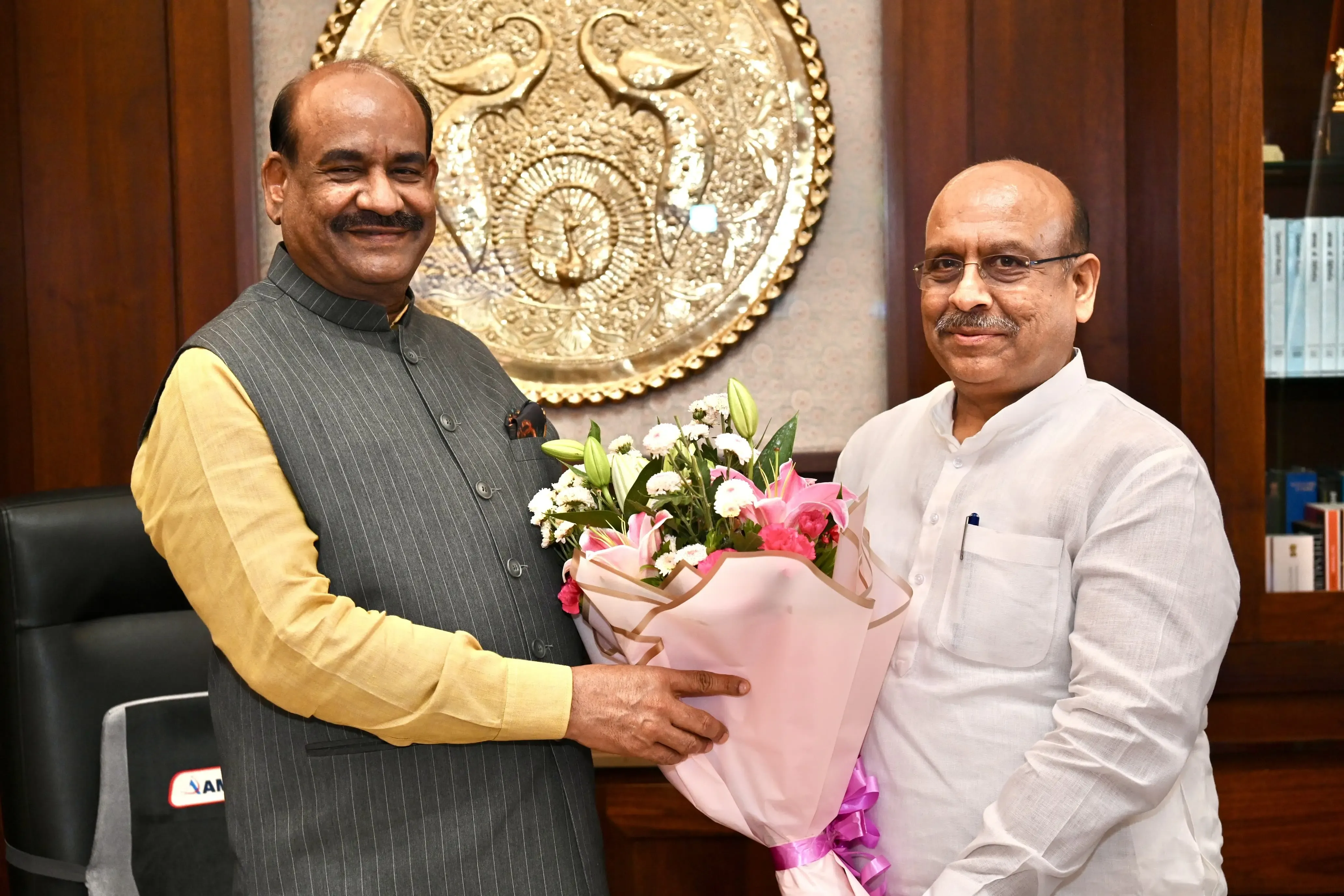 What Digital Initiatives Did Delhi Assembly Speaker Discuss with Lok Sabha Speaker?