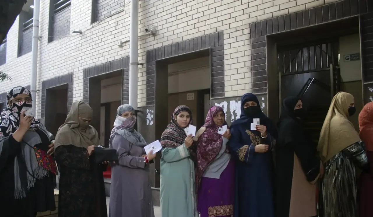 Delhi's Crucial Decision Day: Voters Turn Out for 70 Assembly Seats