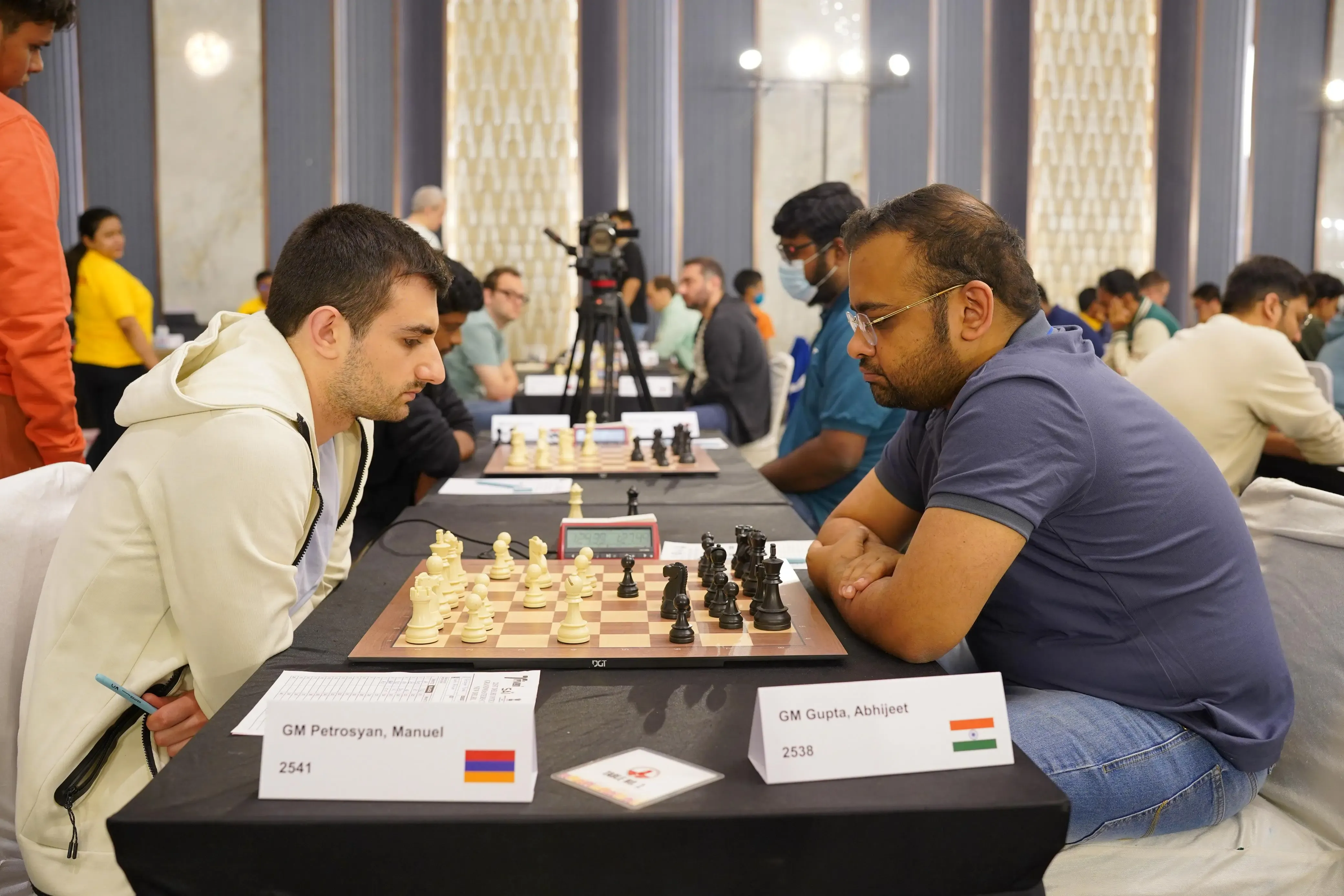 Can Nikitenko Surpass Gupta in the Delhi GM Open?