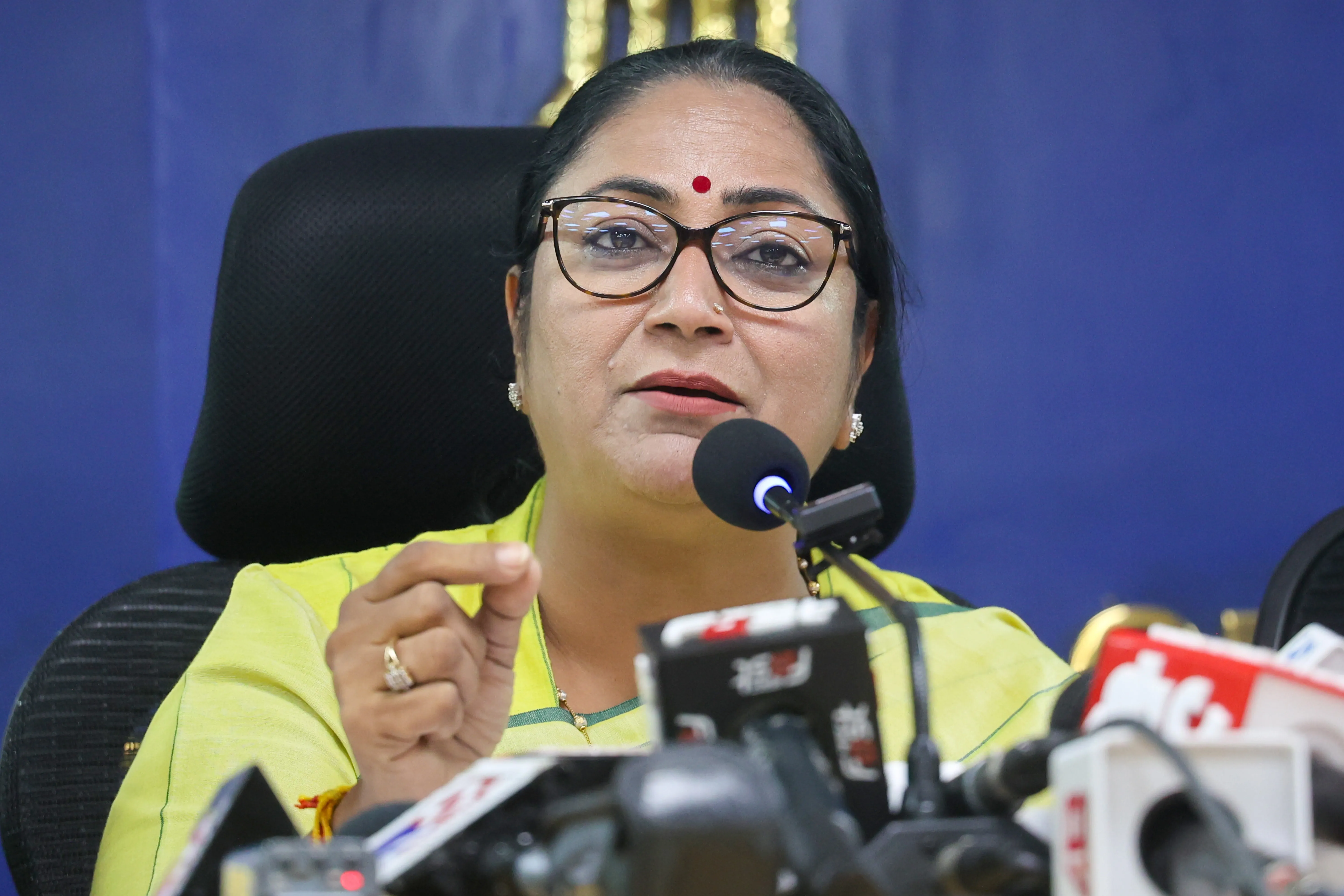 Has the Delhi government introduced DBT for Kanwar camp committees?
