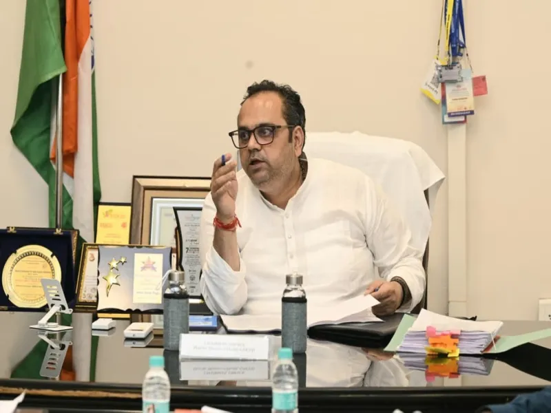 Is the Delhi Government Launching a Mobile Unit to Promote Ayurveda?
