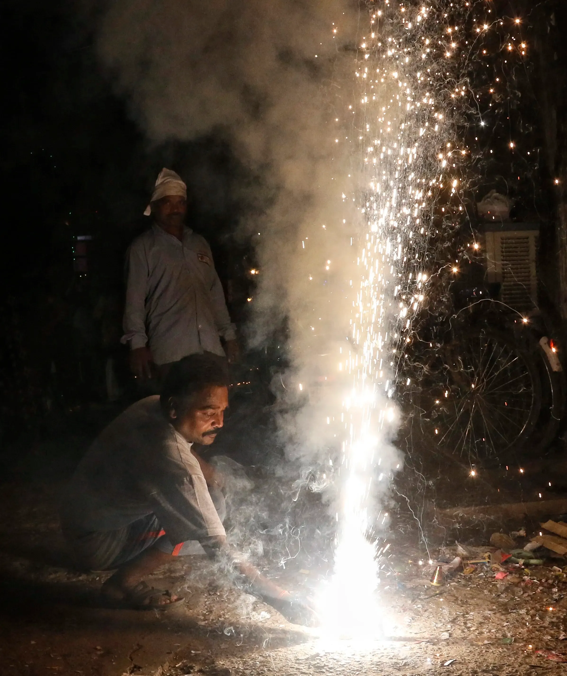 Delhi High Court Proposes Expansion of PIL for Firecracker Safety Guidelines