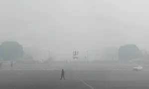 Delhi Weather Update: IMD Issues Yellow Alert for Light Rain and Temperature Decline