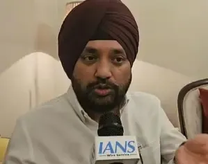 Delhi L-G Designates Arvinder Singh Lovely as Pro-Tem Speaker of New Assembly