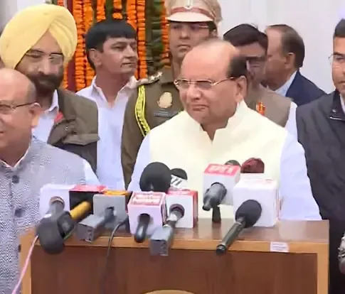 Delhi LG Critiques Kejriwal; Public Responds