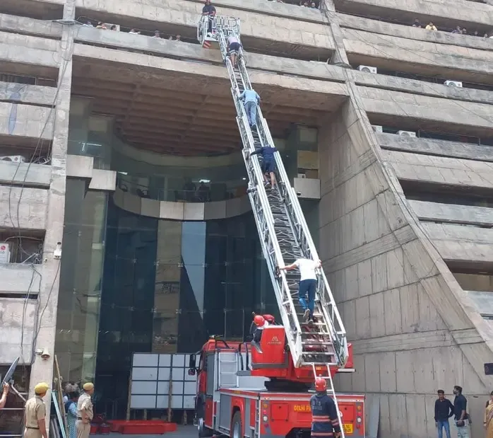 Delhi: NDMC Conducts Fire Safety Training for High-Rise Buildings
