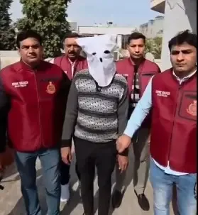 Delhi: Infamous Criminal Arrested Under Arms Act, Has A History of 50 Criminal Cases