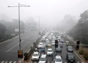 Air Quality in Delhi Remains 'Very Poor', IMD Predicts Cloudy Weather