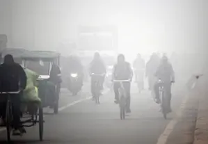 Thick Fog Envelops Delhi-NCR, Train Operations Affected