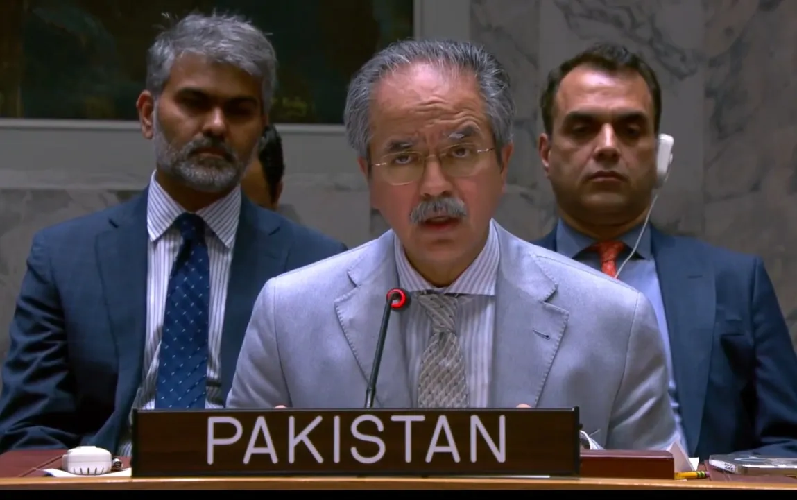 Is Pakistan Aligning with China and Russia Against the US on Iran?