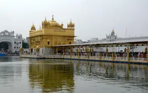 Devotees Flock to Gurdwaras in Punjab and Haryana for Baisakhi Celebration