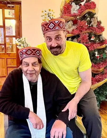 Dharmendra Reflects on Vibrant India with Sunny Deol