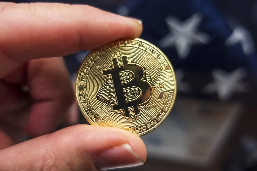 Bitcoin Achieves Groundbreaking $100,000 Milestone, Experts Forecast $120,000 Soon